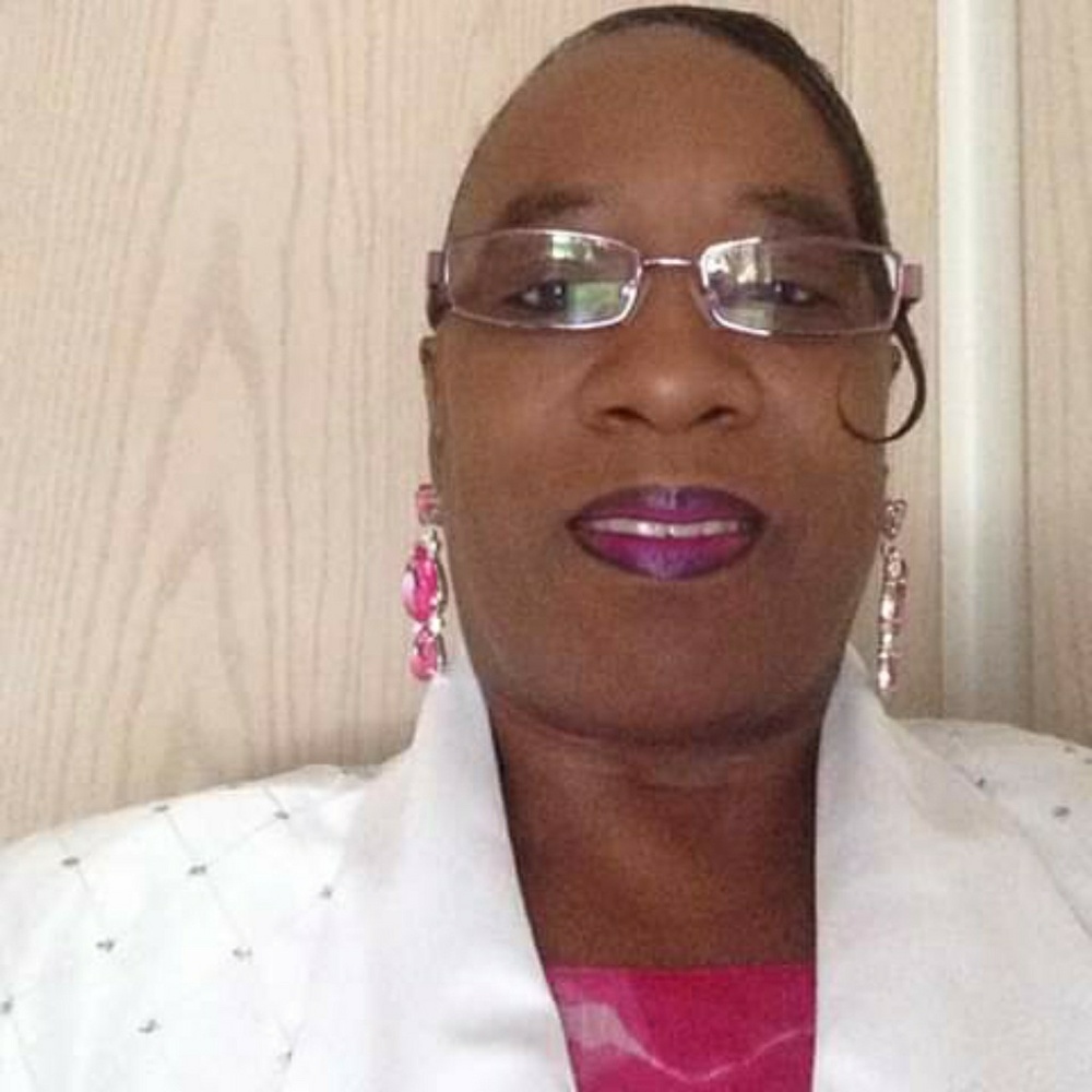 Meet your Posher, Sheila